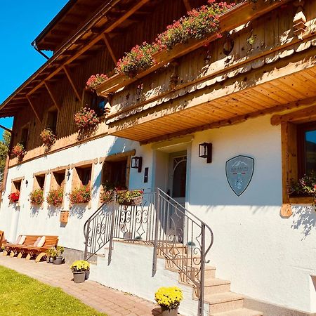 Alm Seasons Premium Chalet & Studios Saalbach-Hinterglemm Exterior foto
