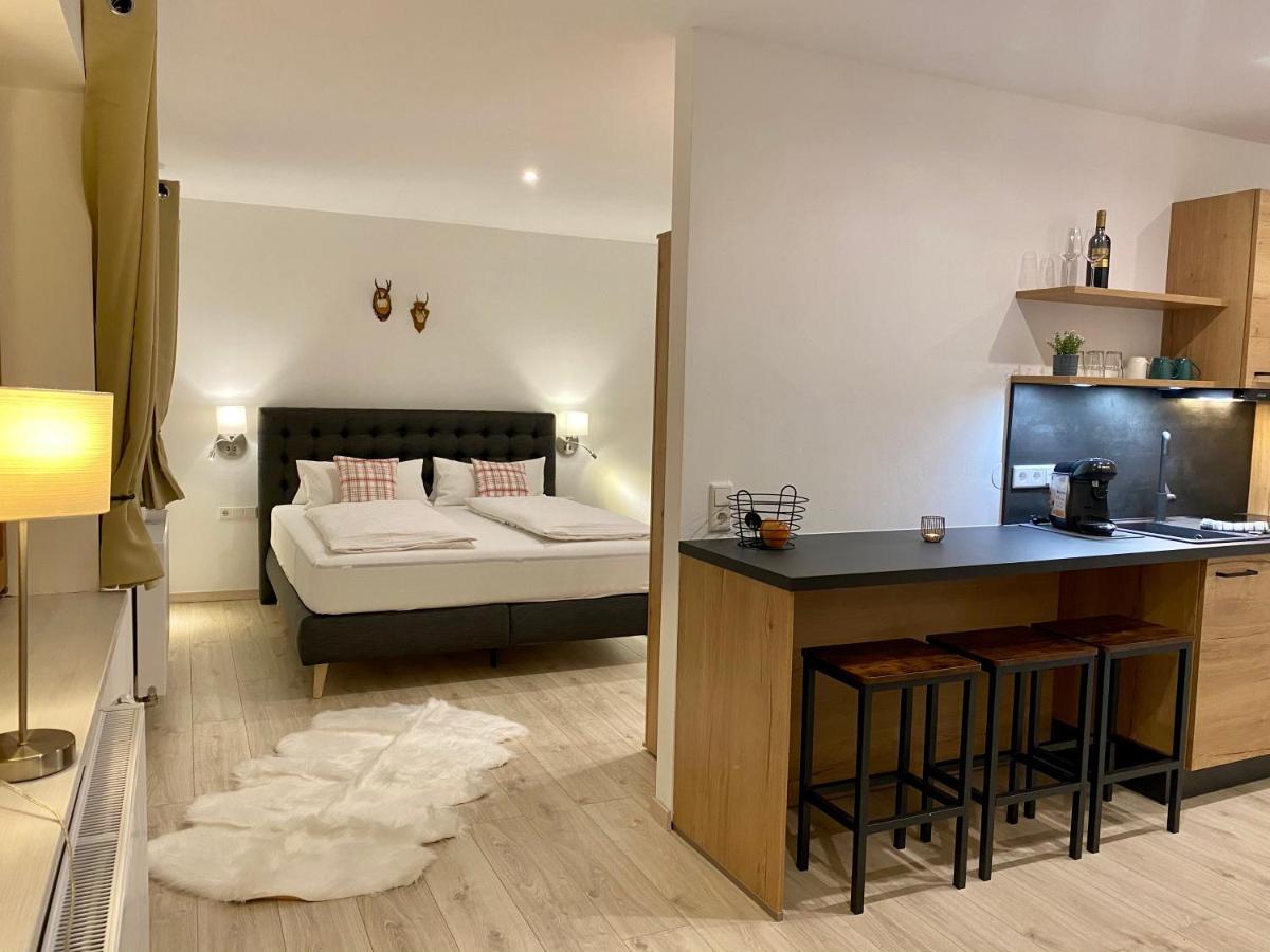 Alm Seasons Premium Chalet & Studios Saalbach-Hinterglemm Quarto foto