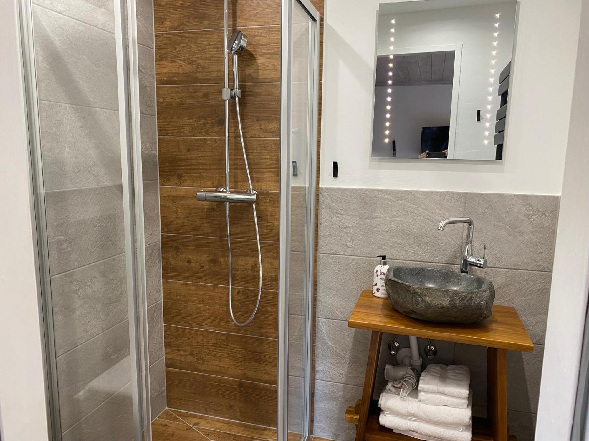 Alm Seasons Premium Chalet & Studios Saalbach-Hinterglemm Quarto foto